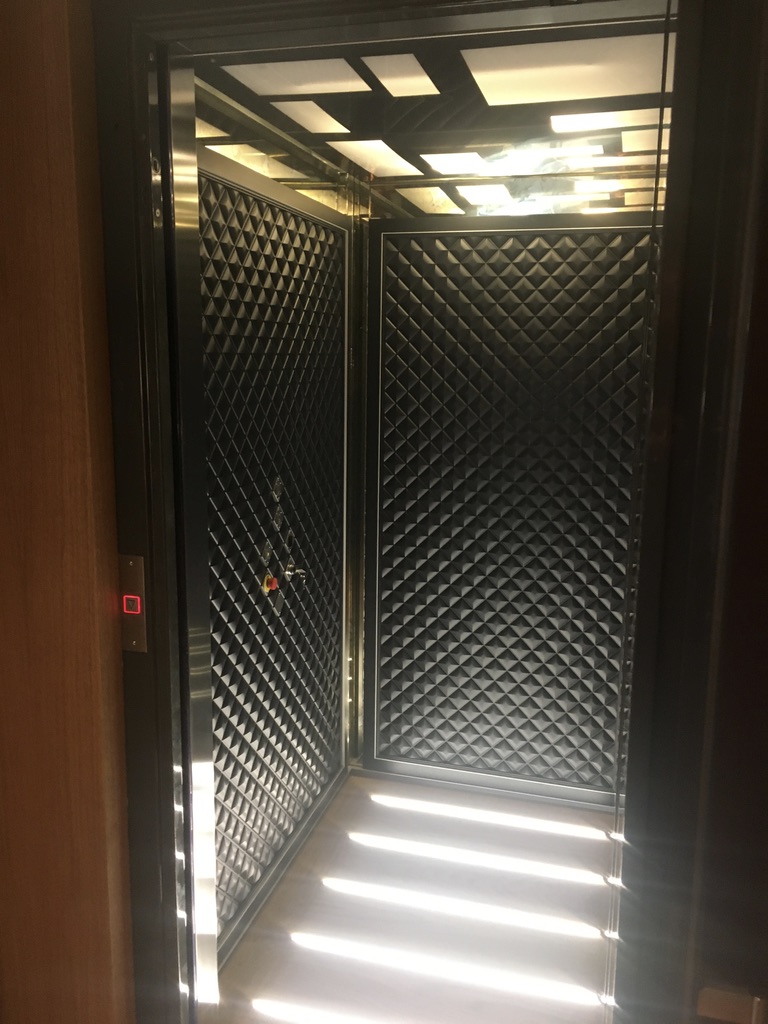 mini-ascenseur maison architecte
